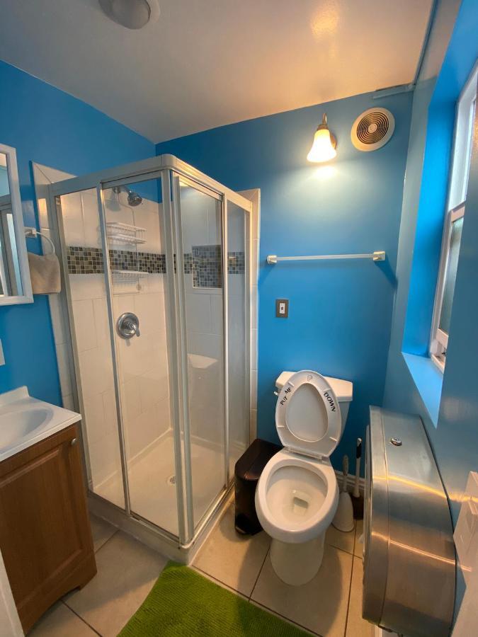 Small Private La Bedroom W Wifi - Private Fridge - Ac Near Usc - Exposition Park - Usc Memorial Coliseum - Banc Of California Bmo Stadium - Downtown Los Angeles Dtla - University Of Southern California Usc!!! Luaran gambar